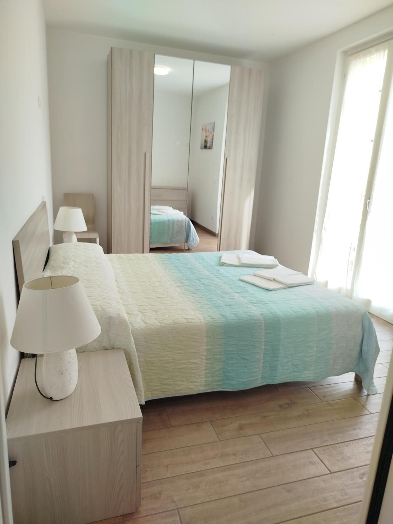 Appartamento Gloria House - Check in at Via Giuseppe Garibaldi n 104 Levanto Esterno foto